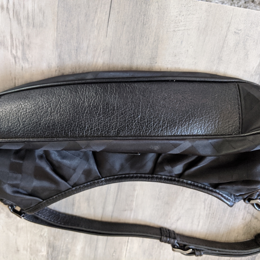 Burberry Black Nylon Hobo Tote Shoulder Bag - Picture 3 of 3